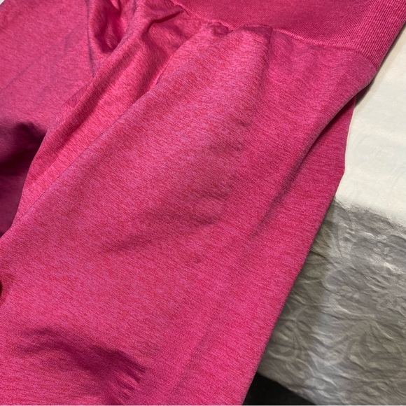 NWT Gillya Scrunch Butt Compression Leggings Barbie Pink Brand New Thick Smooth - Picture 2 of 9